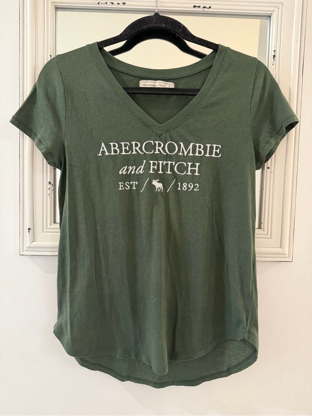 Abercrombie & Fitch Tee